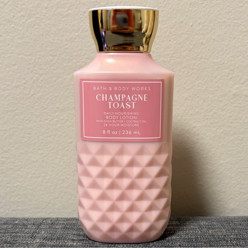 Bath & Body Works Body Lotion - Champagne Toast    beauty skincare lotions cream